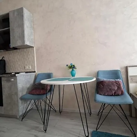 - студія Apartment Odesa